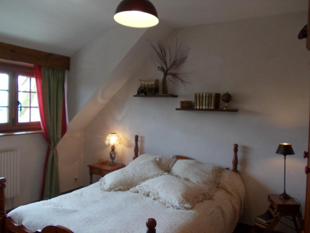 La Tourelle 22 Bed and Breakfast Quintin Exteriör bild
